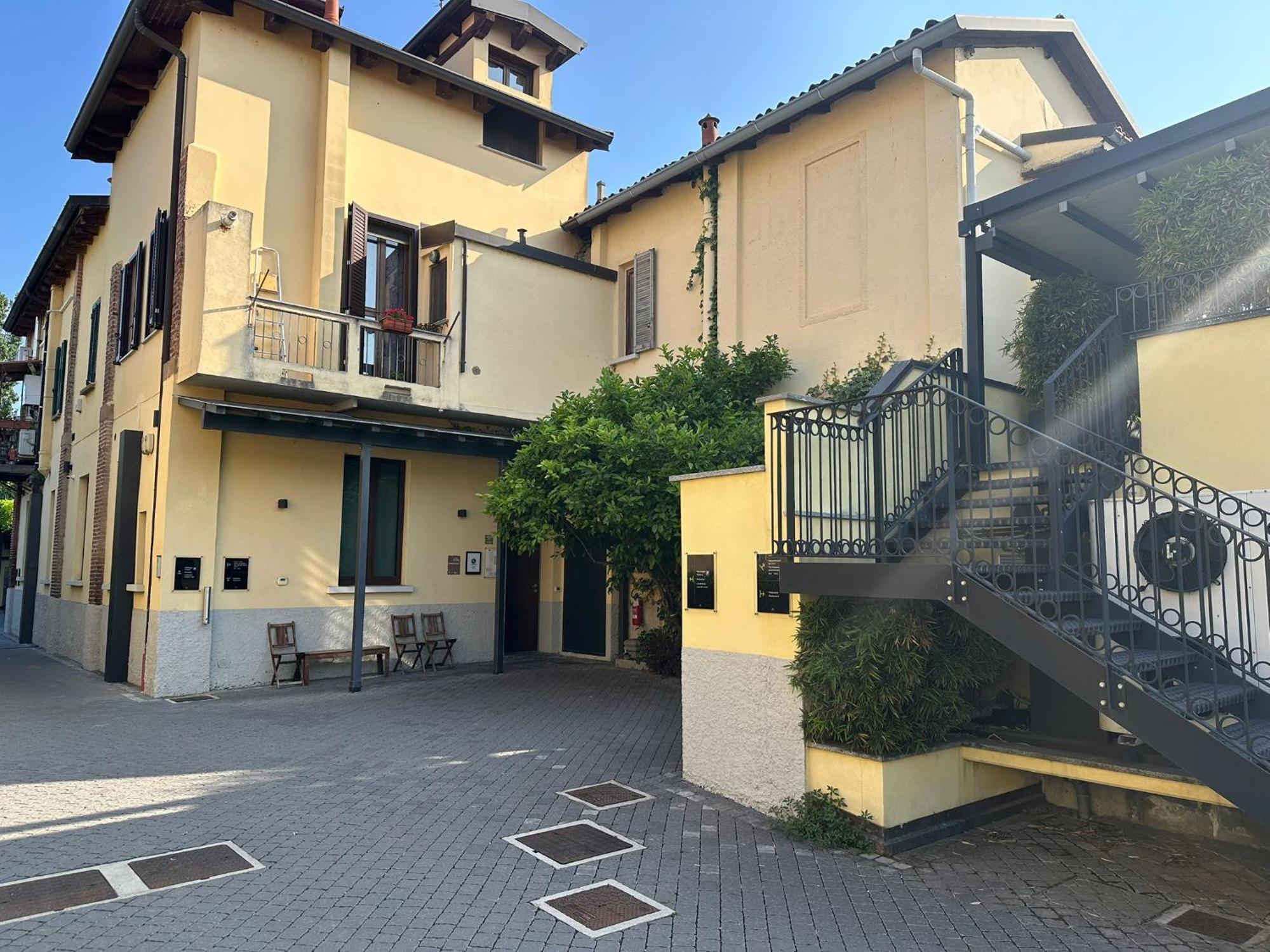 Versoverde Hotel Alzaia Naviglio Grande — Fotos 1